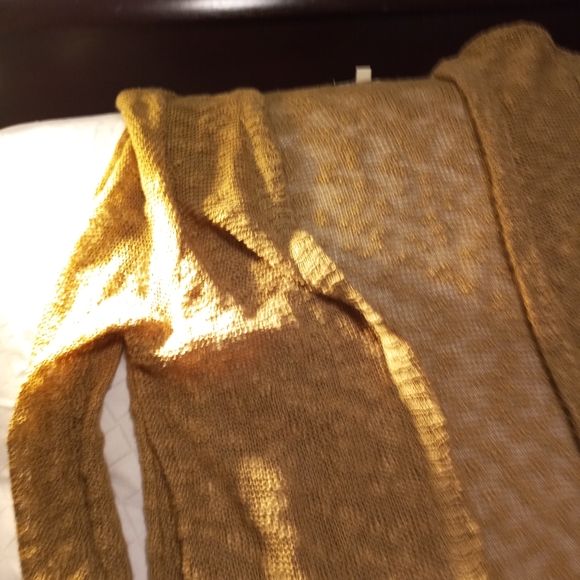 Sweater/jacket - Picture 5 of 6